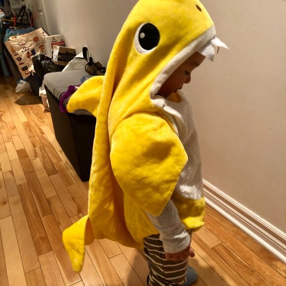 [Kids 3-4T] Plush Baby Shark Halloween Costume Jumpsuit One Piece Toddler - Picture 2 of 7